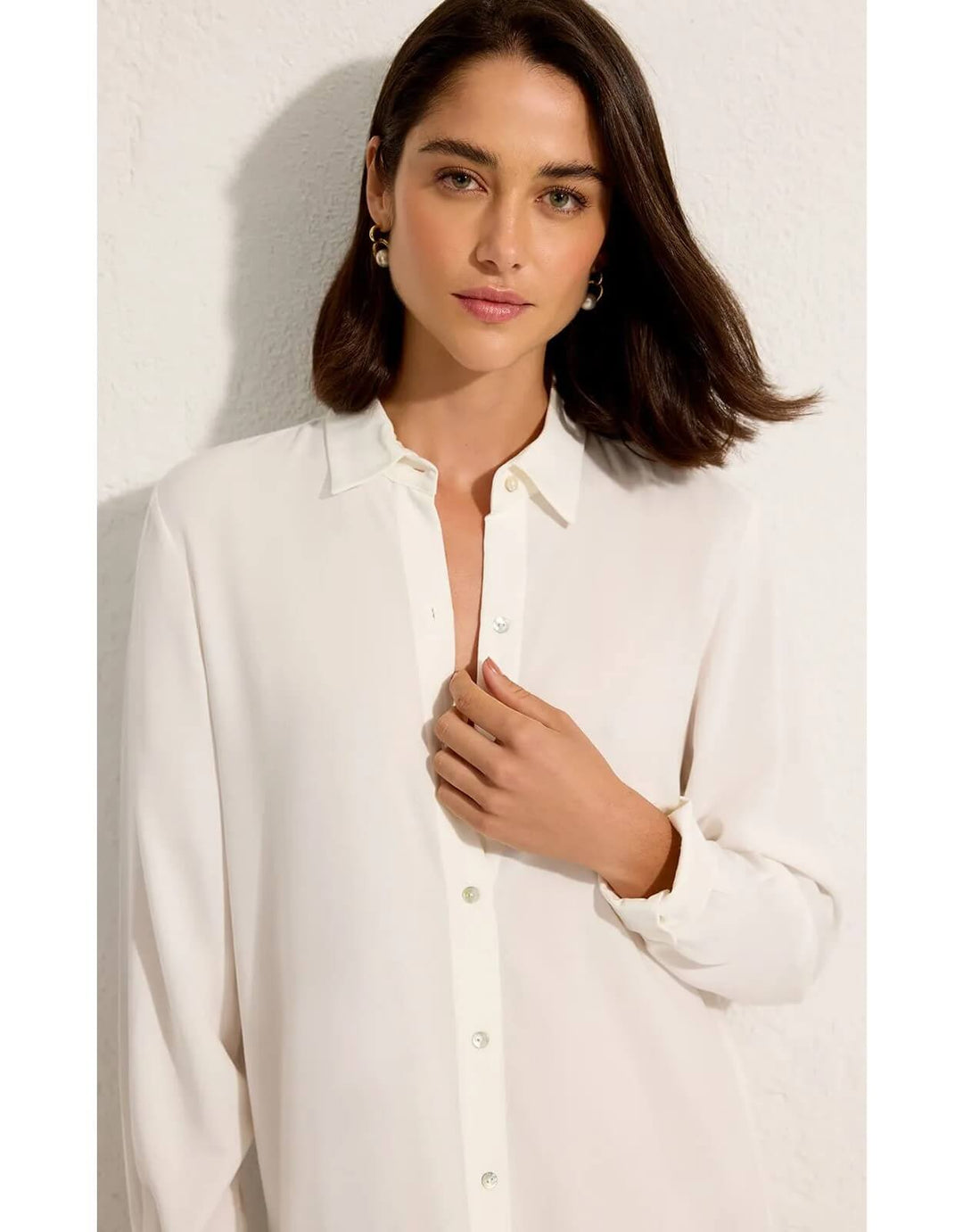 Lenny Niemeyer Side Slit Long Chemisier Shirt Dress in off white, 100% viscose, straight fit, long sleeves with button cuffs, side slits