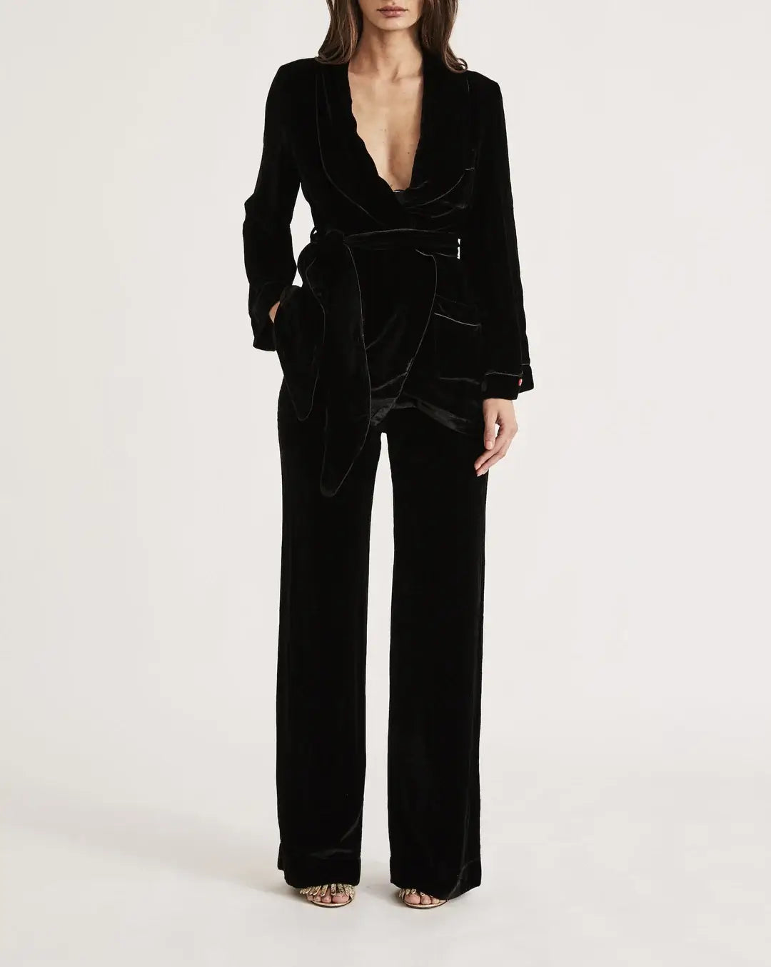 Sleeping with Jacques Bon Vivant Velvet Robe - Indigo Blue