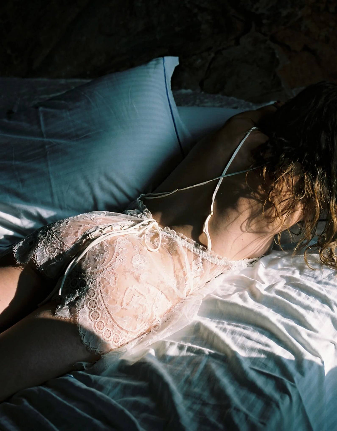 Shell Belle Couture Eloise Chemise & Brief in White Lace