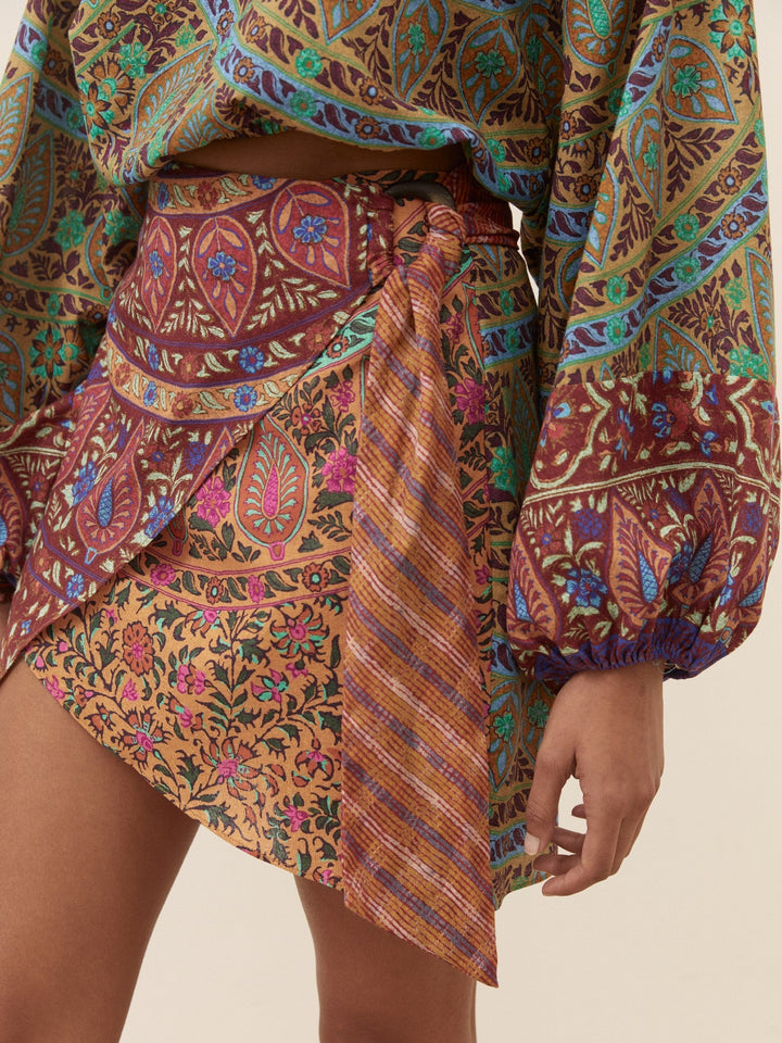 Boteh Es Canar Wrap Mini SkirtBoteh Es Canar Full Sleeve Crop Top