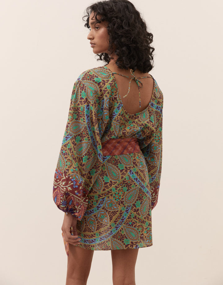 Boteh Es Canar Full Sleeve Crop Top