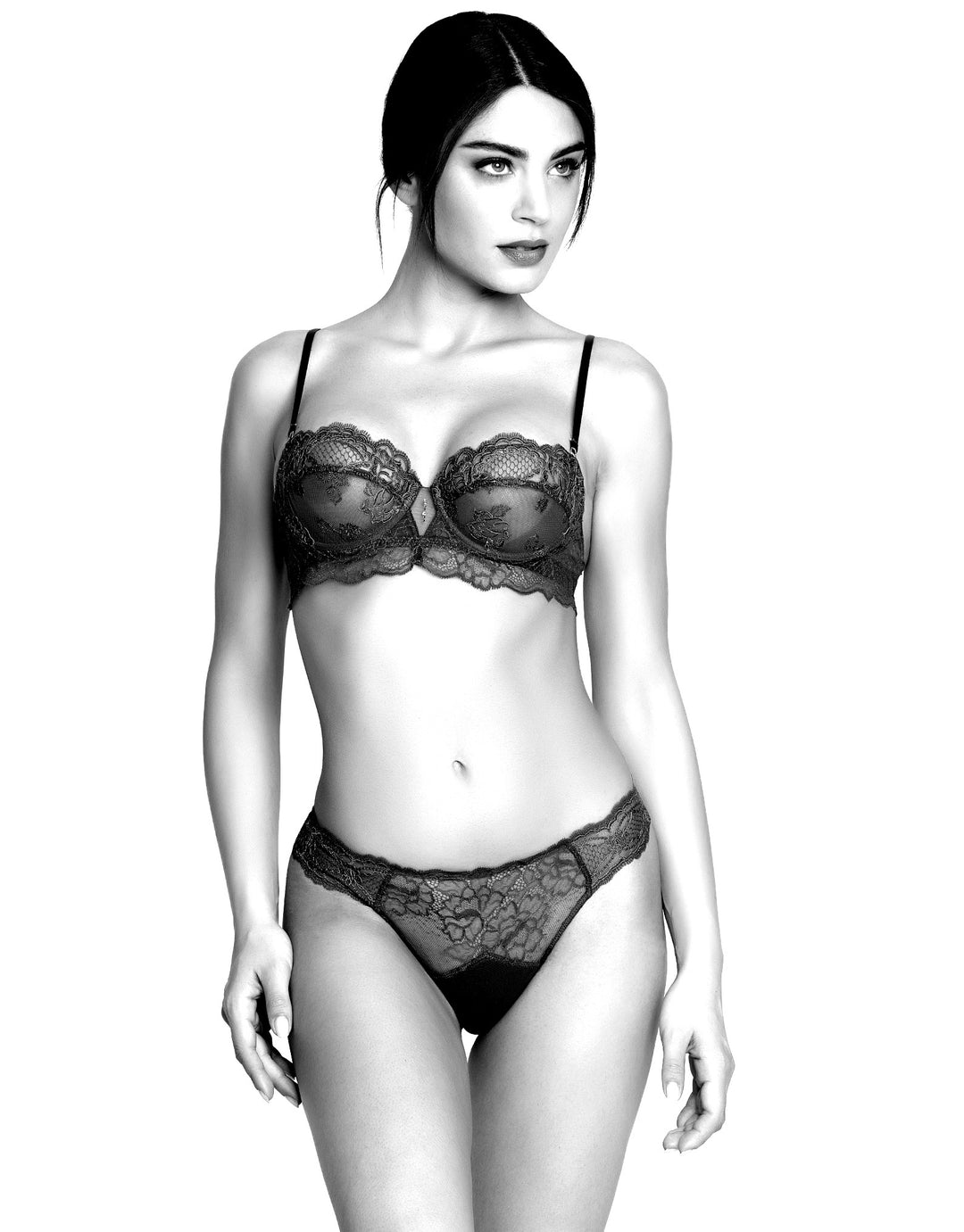 Lise Charmel Thong Sublime en Dentelle Black Lace