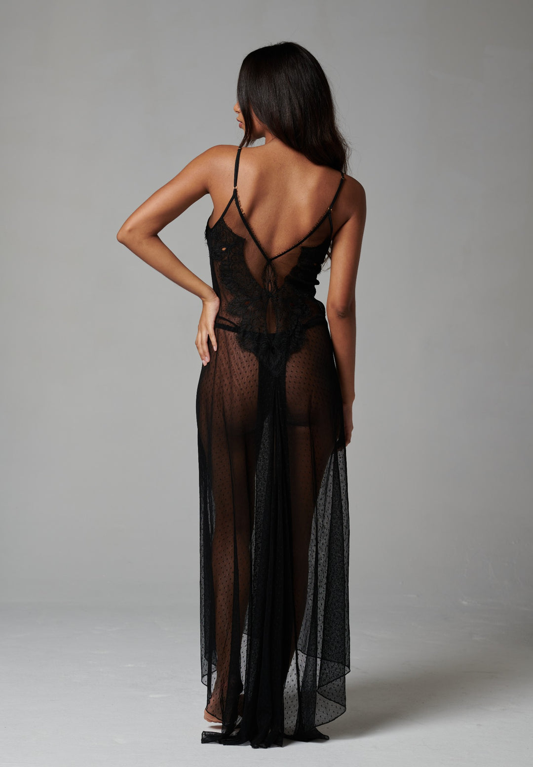 Shell Belle Icone Long Gown  Black