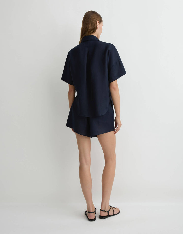 Leiden Linen Shorts Navy