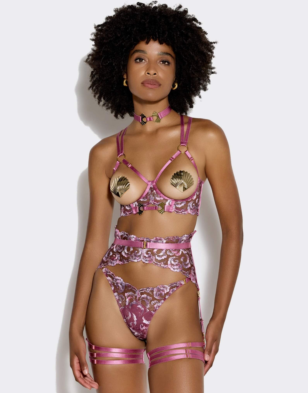 Bordelle Raspberry Siren Ouvert bra, suspender, thong, Shell Nipplets and collar – luxury lingerie and gifts at Catriona