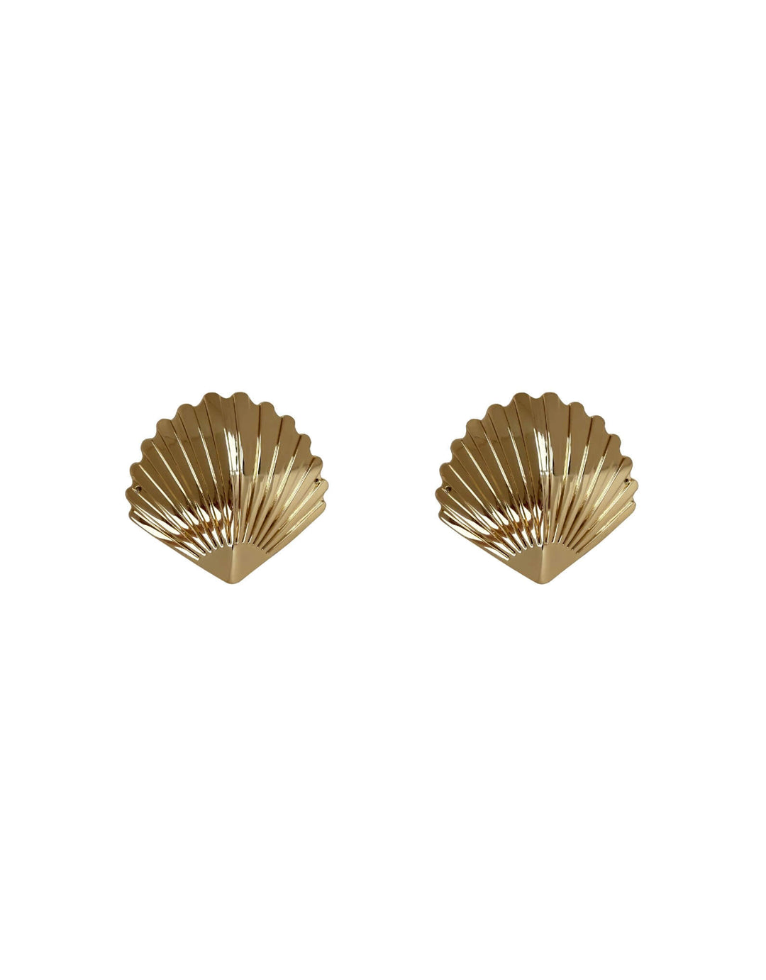 Bordelle Shell Nipplets in 24k gold-plated shell design, handcrafted in France – luxury lingerie accessories and gifts at Catriona