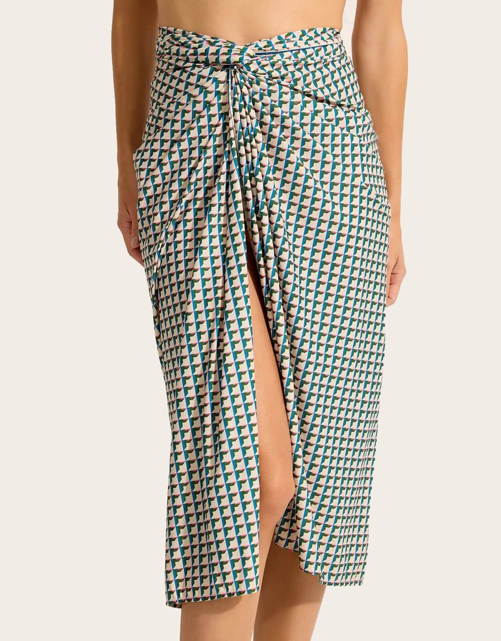 
  
  Knot Touch Sarong Mini Cubes
  
