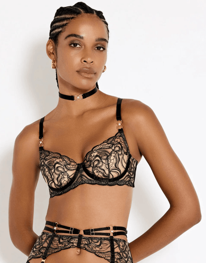 Bordelle Pearl Collar Black with Balconette Wire Bra and suspender belt — front view