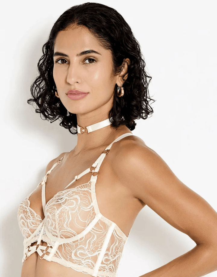 Bordelle Pearl Cream collar, bra  — side view