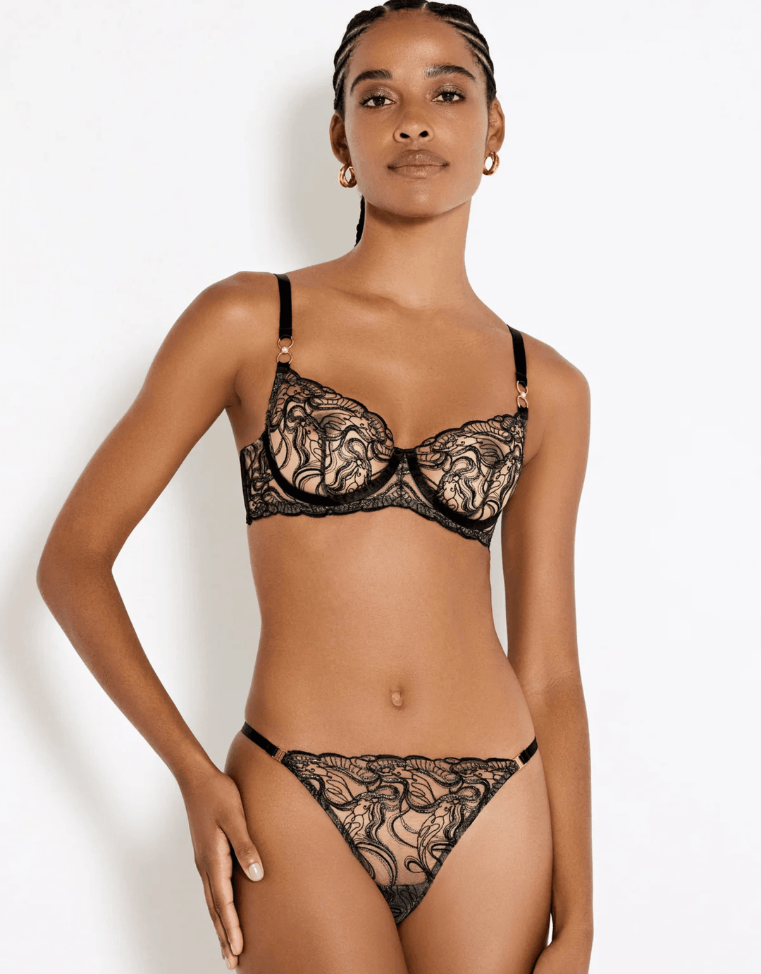 Bordelle Pearl Thong black with  Pearl Balconette Wire Bra— front full look