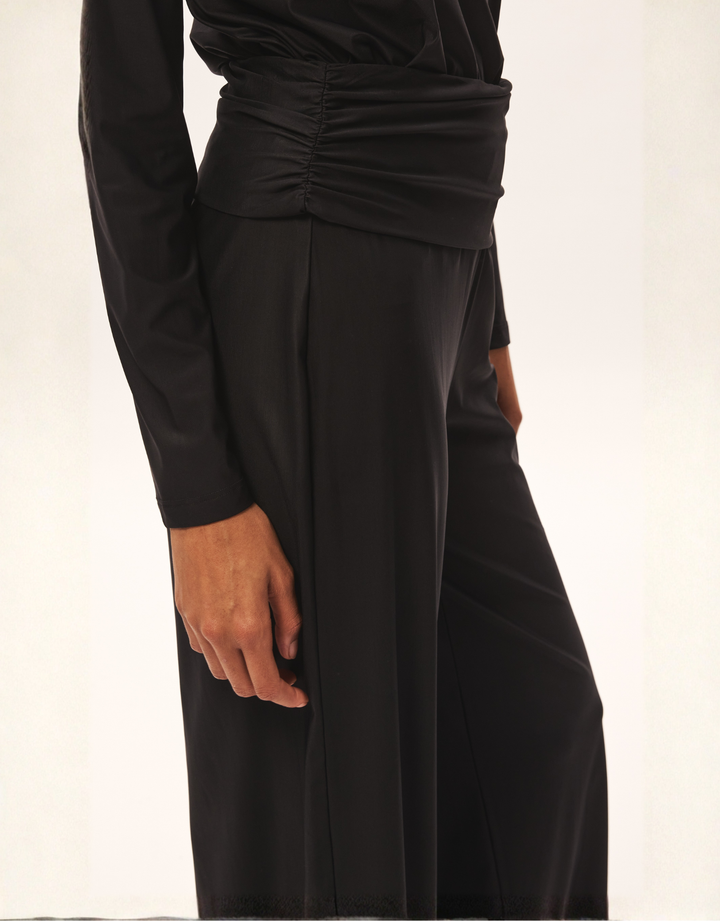 Lenny Niemeyer Relax Pants black — side detail view
