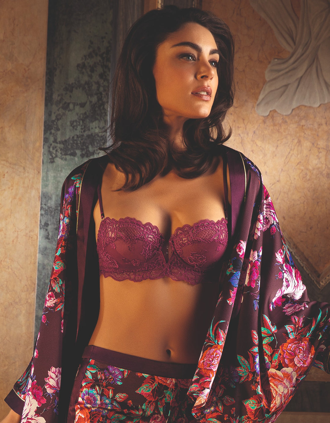 Fuchsia Floral Lace Underwired Cup Size Bra