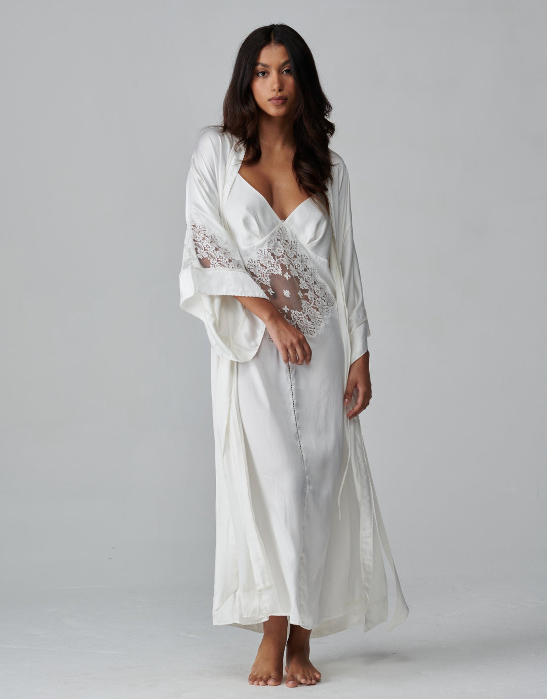 Shell Belle Alice Long Silk Kimono and slip white